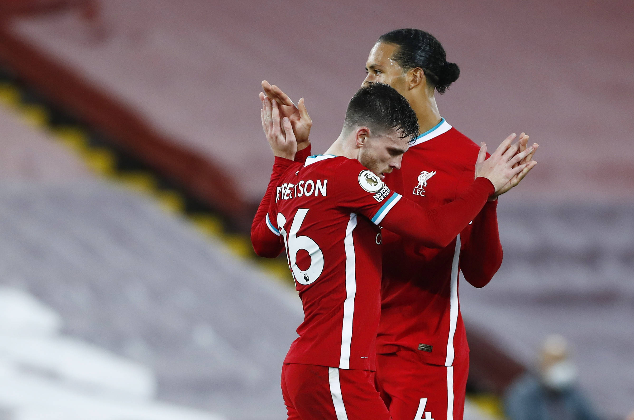 恩瓦内里在 恩瓦内里在