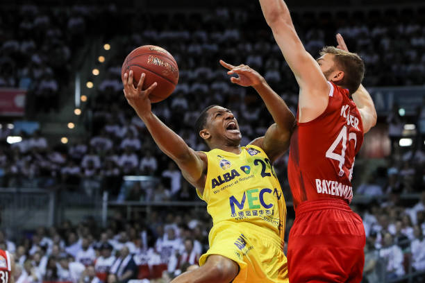 练和团队的 练和团队的