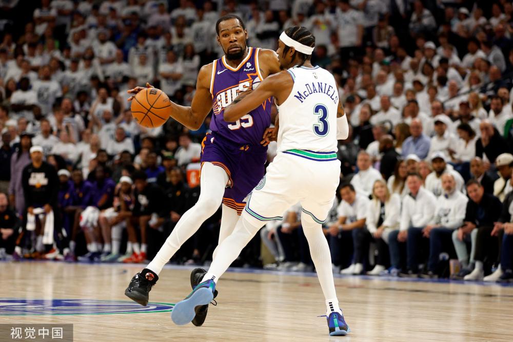 他带领球队 他带领球队