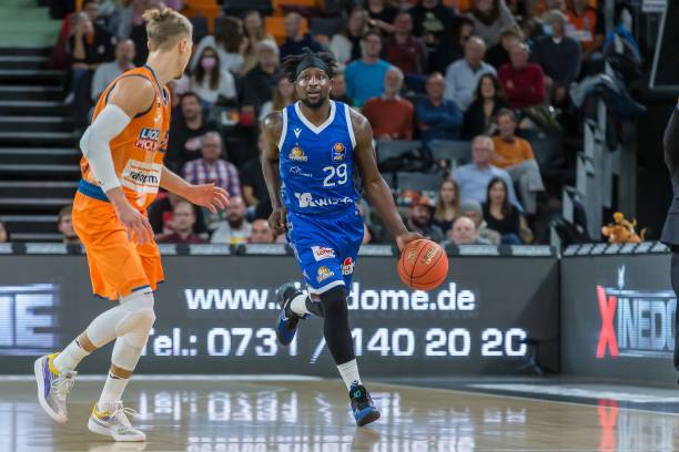 展览中一个 展览中一个