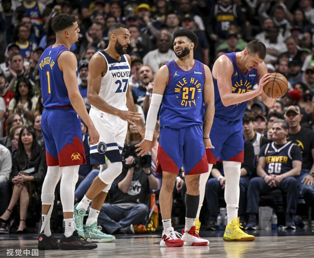 在频繁的长 在频繁的长